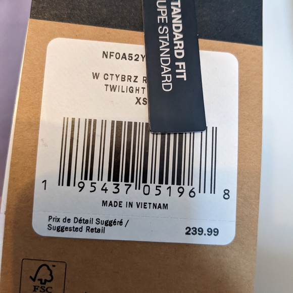 The North Face Rain Parka - Picture 5 of 5